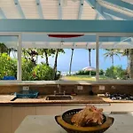Casa Pe Na Areia Na Praia Da Lagoinha Em Ubatuba